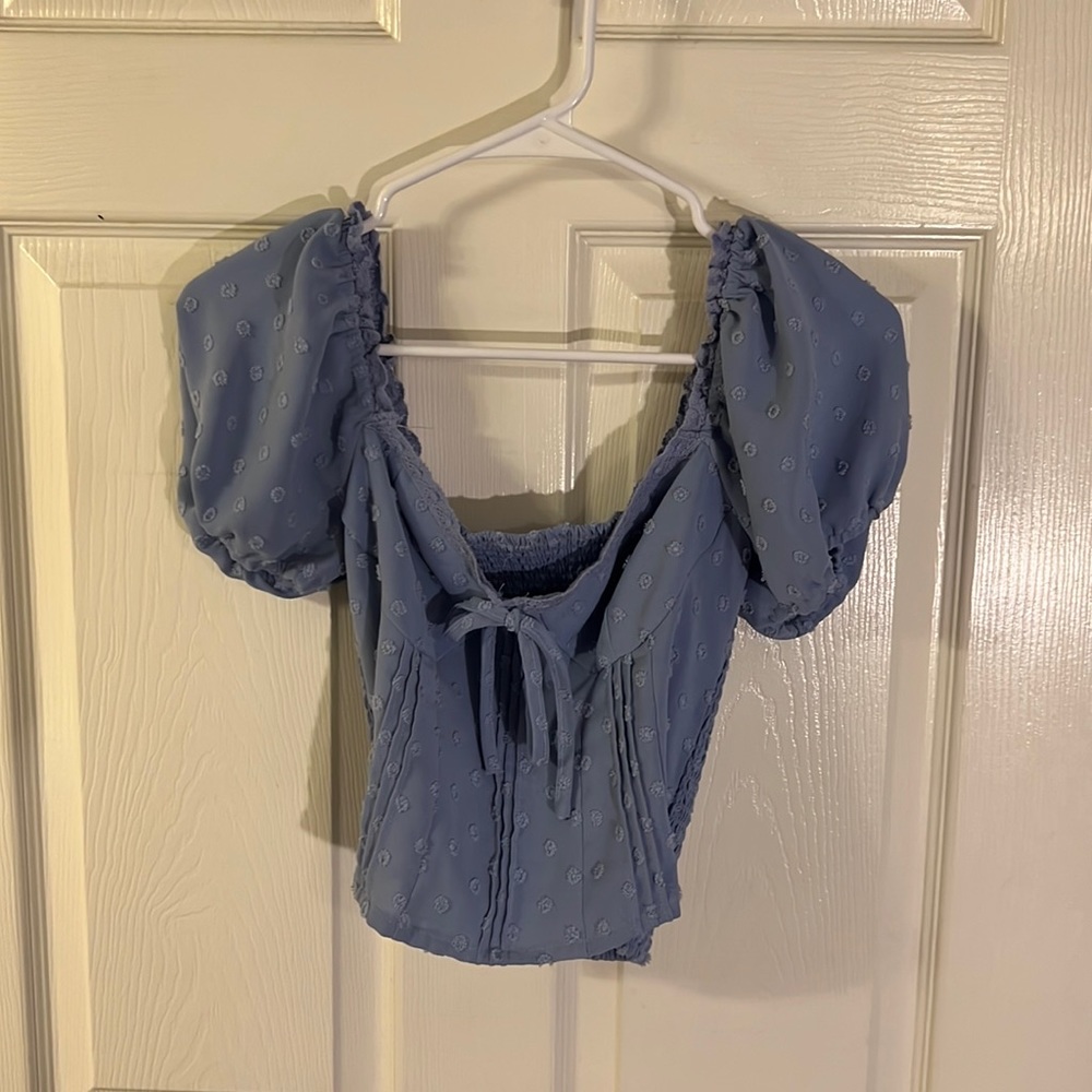 Baby blue crop top!